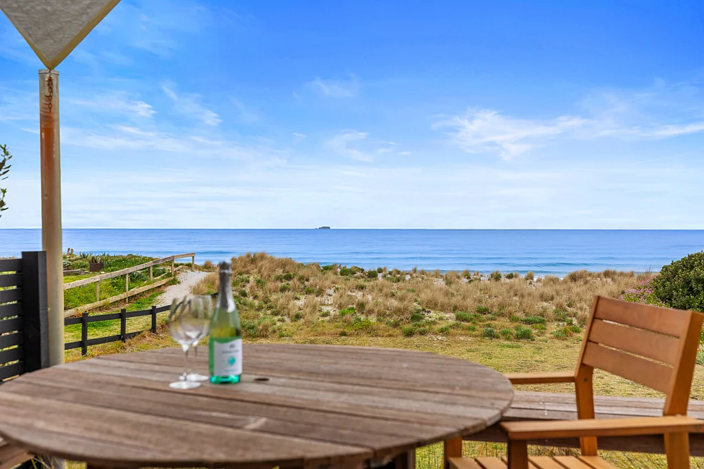 559 Pukehina Parade, Pukehina, Western Bay of Plenty, Bay of Plenty