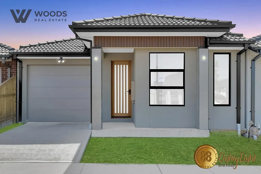 Rockbank 4 Bedroom A Masterpiece of Modern Living in Bridgefield Estate