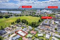 12 Crescent Court, Melville