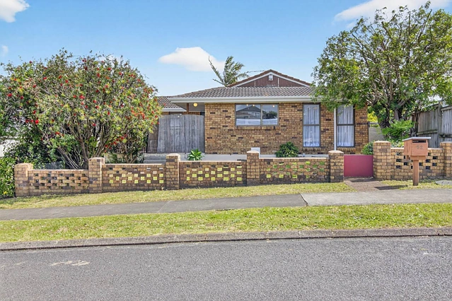 52 Jandell Crescent, Bucklands Beach, Manukau City