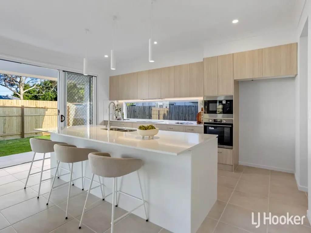 14 Robert Street, Clontarf, QLD 4019