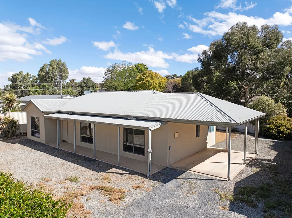 2C Opie Street, Clare, SA 5453