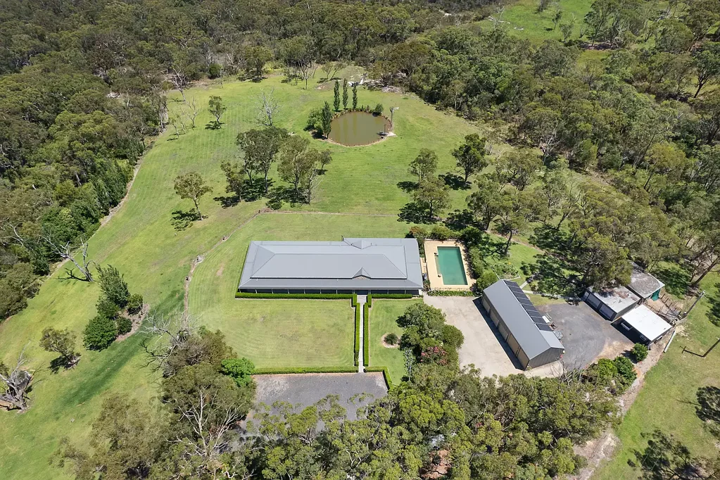 Mount White 5ห้องนอน A landmark Mount White Estate secluded on 19.14ha
