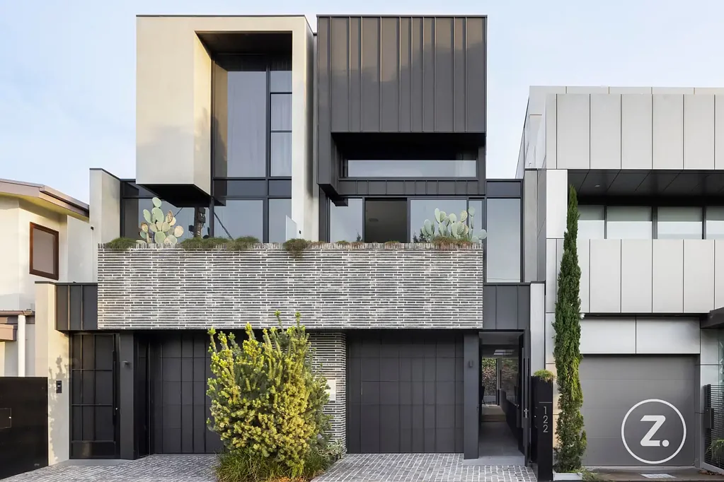 Port Melbourne 3 Bedroom Fully Furnished Luxury, and Seamless Elegance in the Heart of Inner City Living!