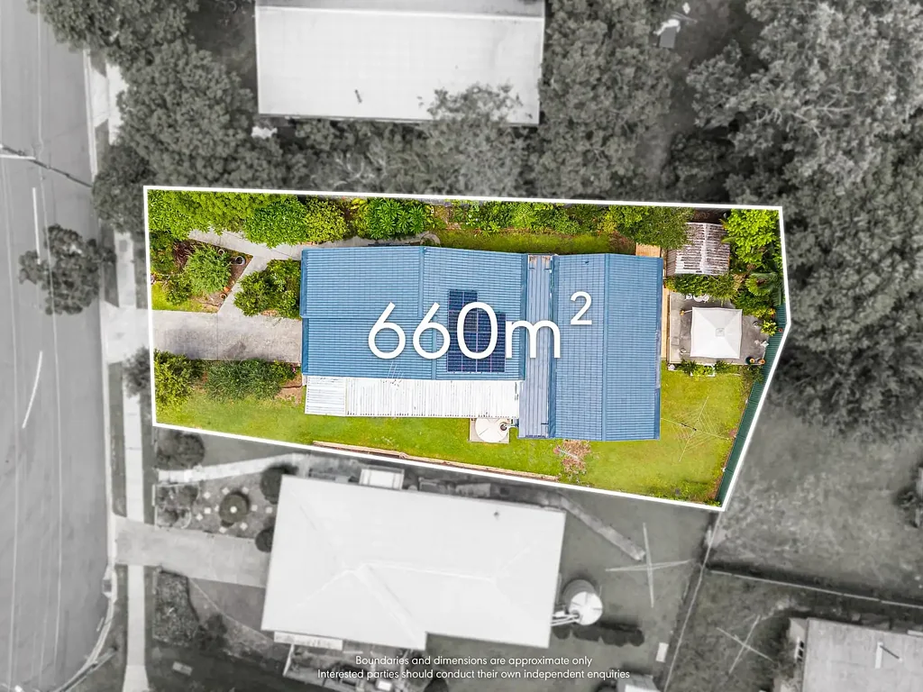 26 Lowanna Street, Kenmore, QLD 4069