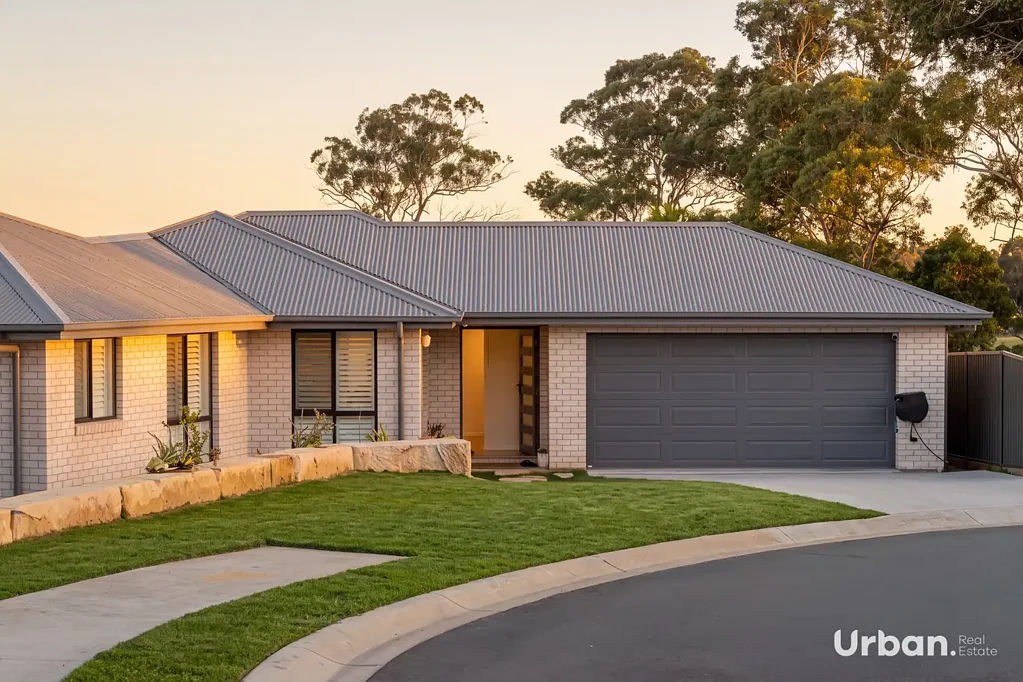 Tahmoor 4Zimmer Contemporary Family Living in a Prime Location