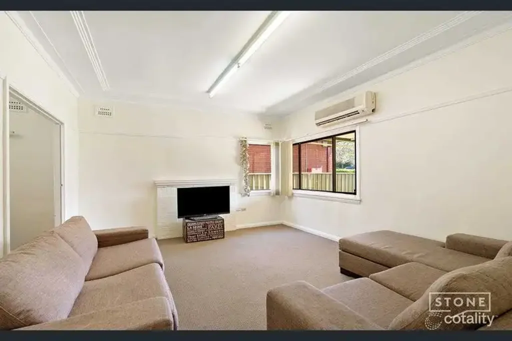 Delightful Three Bedroom House