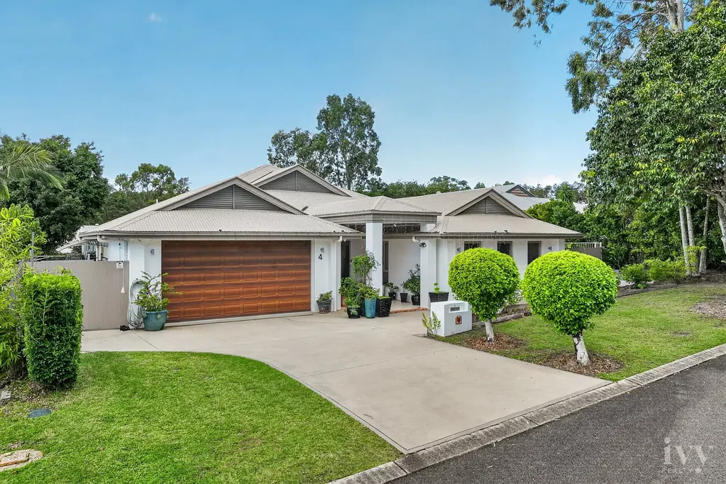 Coomera 5房  Sophisticated Family Living in Prestigious Coomera Waters