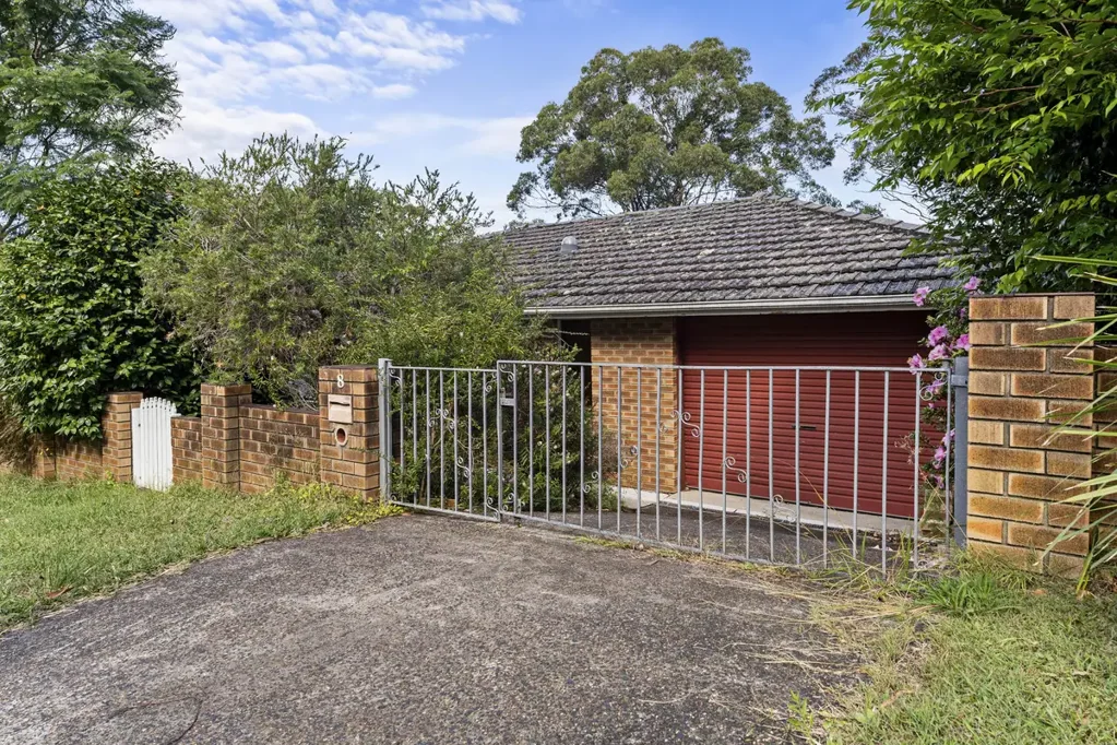 East Gosford 4ห้องนอน DA Approved Transformation | Water Views | Walk to Gosford Waterfront