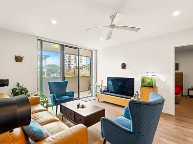 Upper Mount Gravatt 2房 Upper Mount Gravatt 中心地带的现代舒适住宅 Contemporary Comfort in the Heart of Upper Mount Gravatt