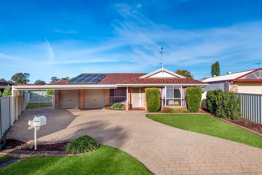 10 Toomung Circuit, Claremont Meadows, NSW 2747