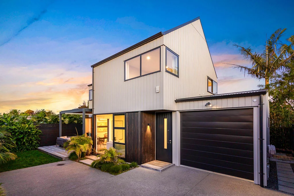 Te Atatu Peninsula 3침실 Enjoy the  Art of Living!