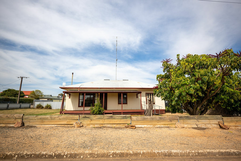 6 GUILDFORD ST, BLYTH SA 5462, 0 habitaciones, 0 baños, House