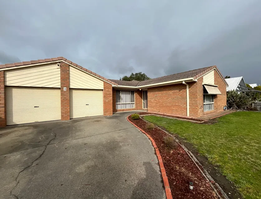 14 Christopher Court, Traralgon, VIC 3844, 4部屋, 2バスルーム, House