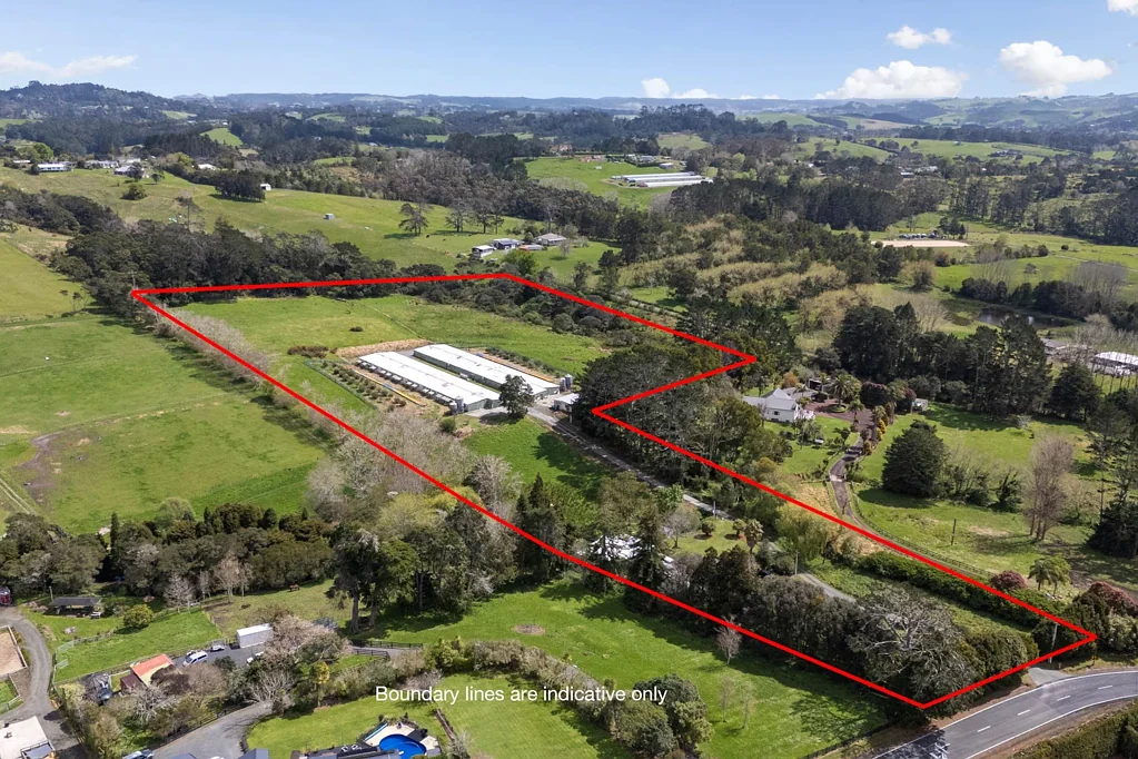 Huapai  Future Urban Gold & $200k Income