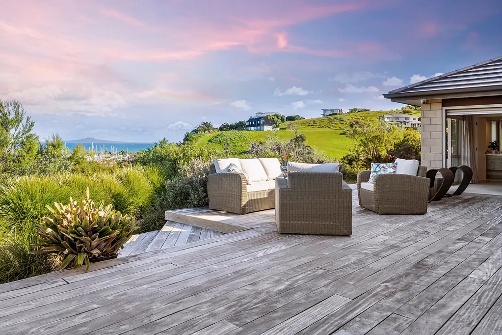 Matakatia 4غرفة نوم Coastal Calm: Peace, Privacy & Sea Views on 3368m2