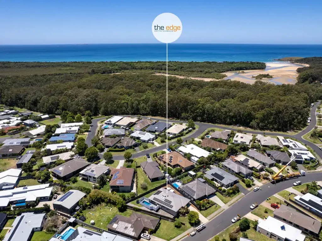 18 Moonee Creek Drive, Moonee Beach, NSW 2450