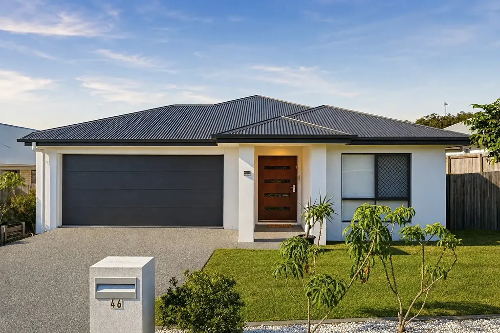 Collingwood Park 4房 Forest Brooke Estate 备受追捧的现代家庭生活 Modern Family Living in the Sought-After Forest Brooke Estate