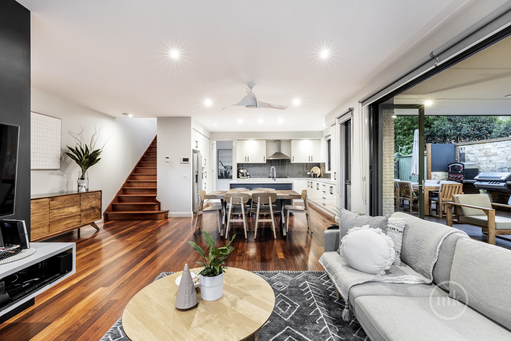 UNIT 1 3 WILLIS ST, GREENSBOROUGH VIC 3088, 0 habitaciones, 0 baños, House