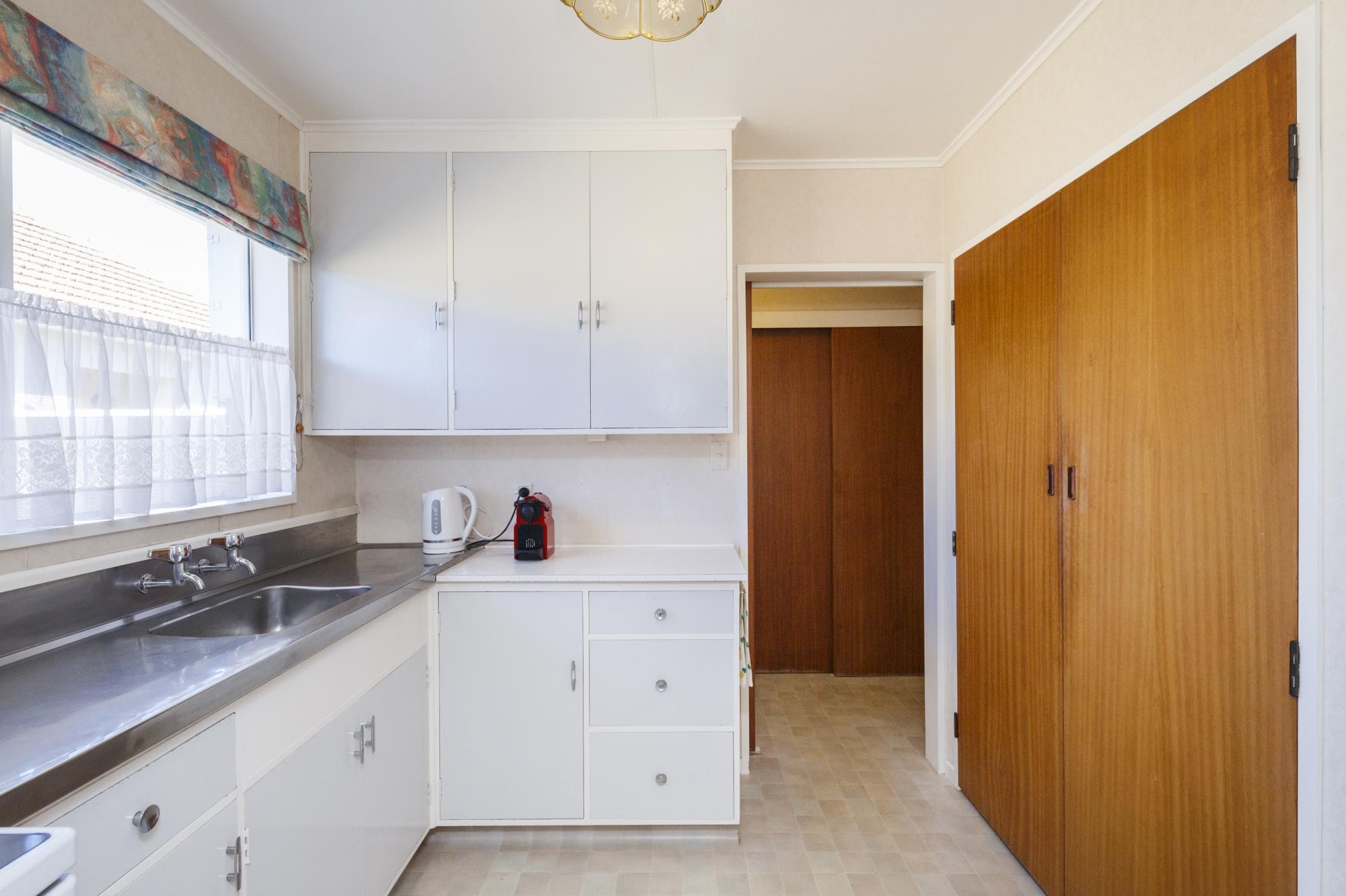 28a Wood Street, Takaro, Palmerston North, 2 rūma, 0 rūma horoi