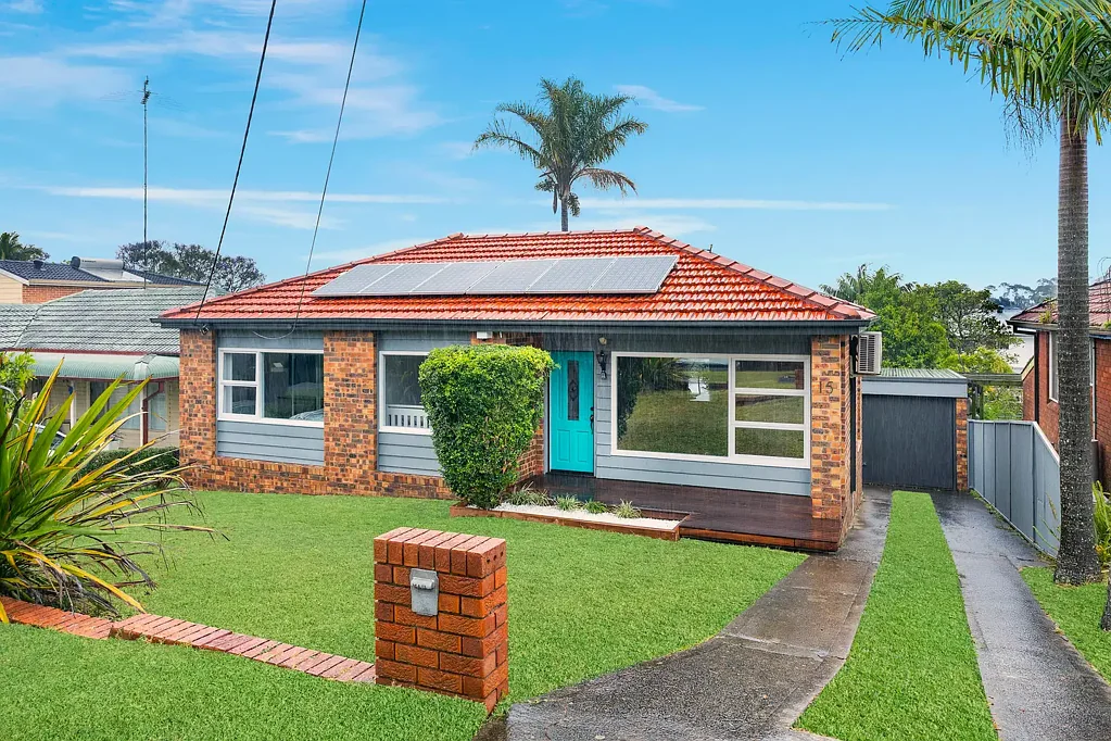15 Higgerson Ave, Engadine, NSW 2233