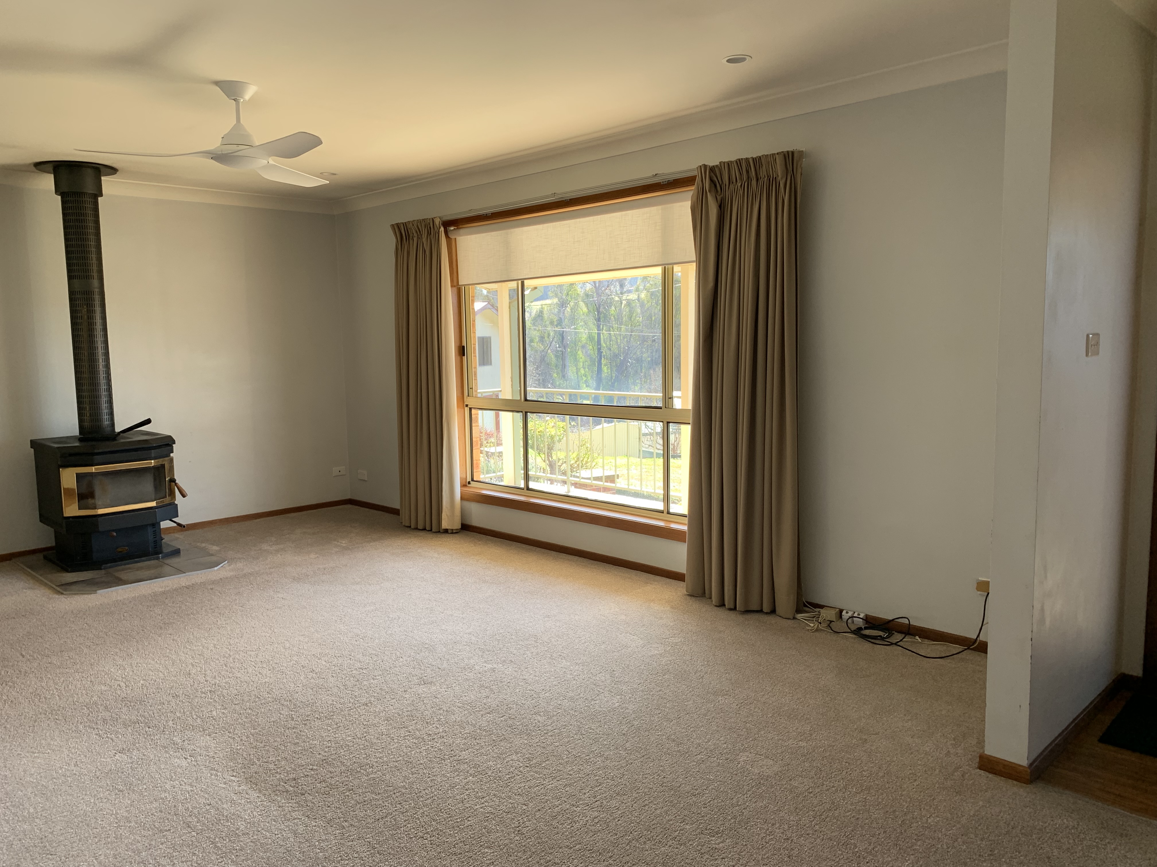 8 ROYDEN CL, BATLOW NSW 2730, 0房, 0浴, House