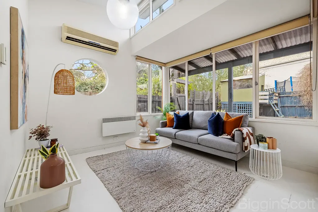 52 Dickens Street, Elwood, VIC 3184