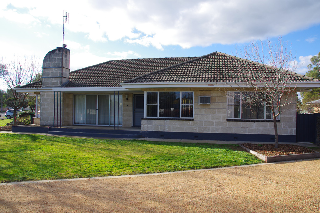 25 GIFFORD ST, NATHALIA VIC 3638, 0 habitaciones, 0 baños, House