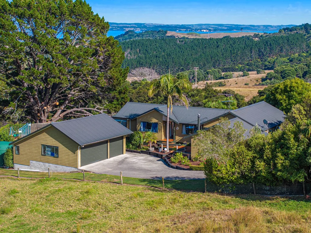72 McLachlan Road, Kaukapakapa, Rodney, Auckland