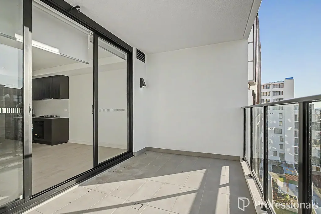 Fairfield 1房 全新建筑设计 现代室内空间 Franke电器 落地玻璃 阳台BBQ pods 屋顶露台 公共花园 Step Into Your First Home in Modern Fairfield Living