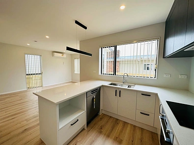 Newly build 4 Bedroom 2.5 Bathroom home
