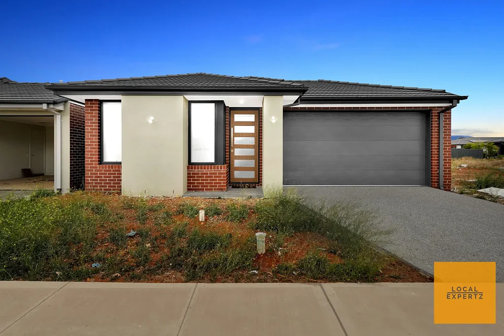 18 Ruff Way, Melton South, VIC 3338
