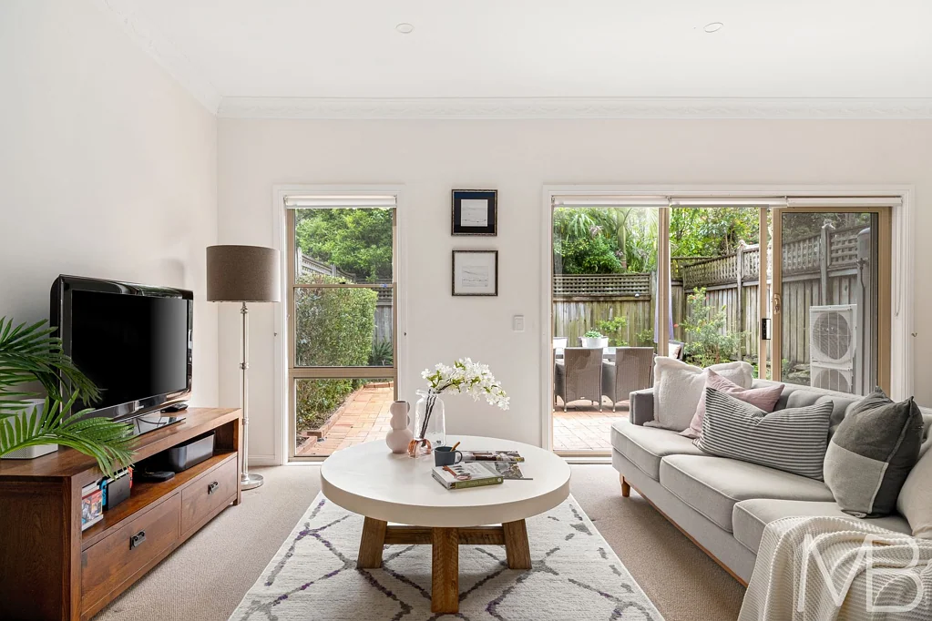 Spacious Townhouse with Great Lifestyle Features