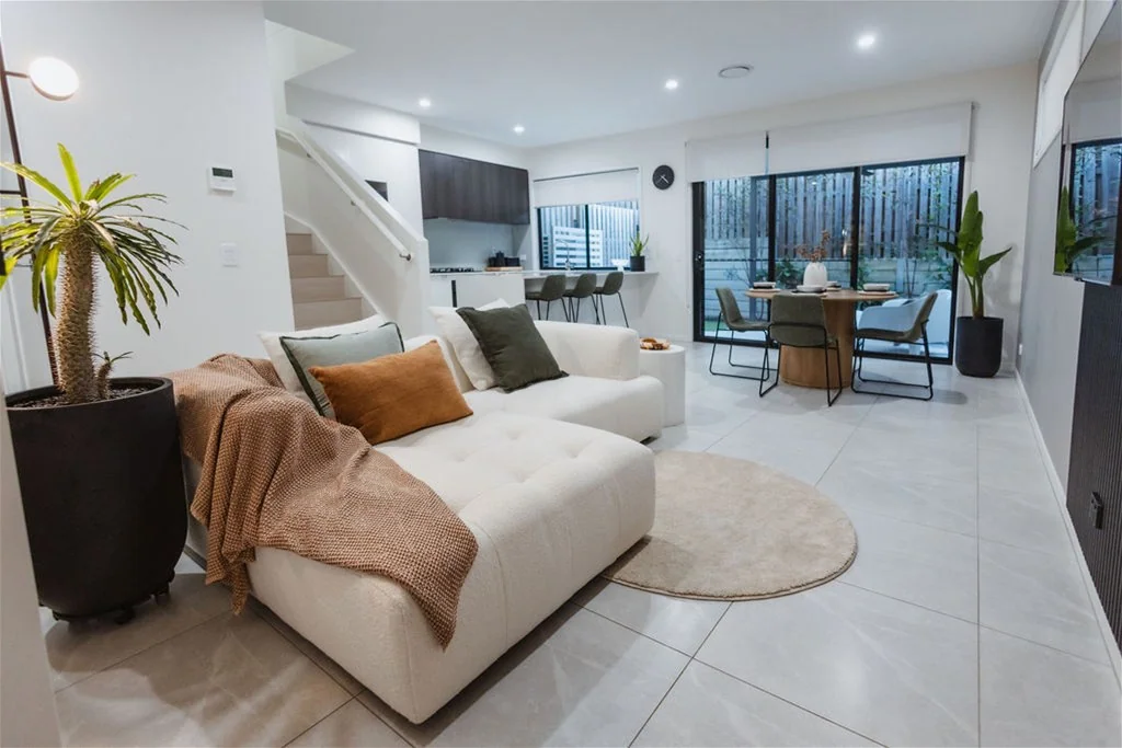 Rochedale 4Habitaciones SOLARIS - 4 BEDROOM TOWNHOUSE ON TWO LEVELS - SOLAR & EV CHARGER