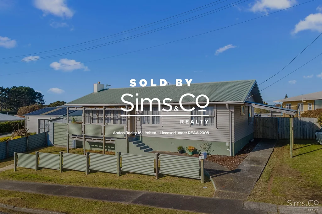 4 Glenn Street, Castlecliff, Wanganui, Manawatu / Whanganui