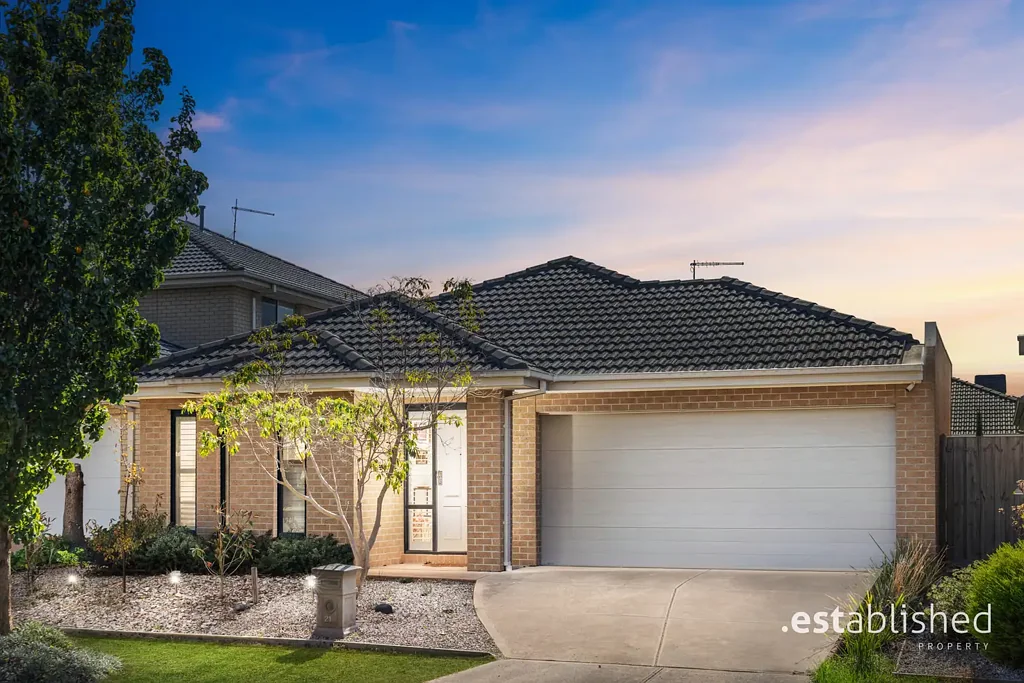 21 Maritime Circuit, Point Cook, VIC 3030