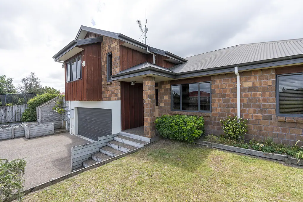 2 Thomson Avenue, Dinsdale, Hamilton, Waikato