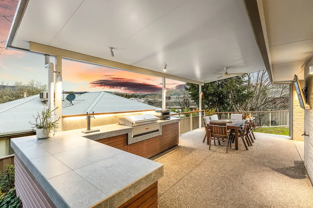 Wodonga 4房  Beautifully Established, Exceptionally Equipped