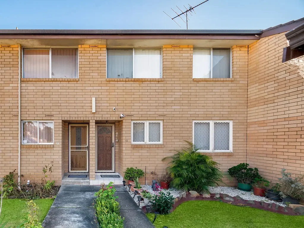 Macquarie Fields 3ਬੈੱਡਰੂਮ Spacious 3 Bed Townhouse in Prime Position!