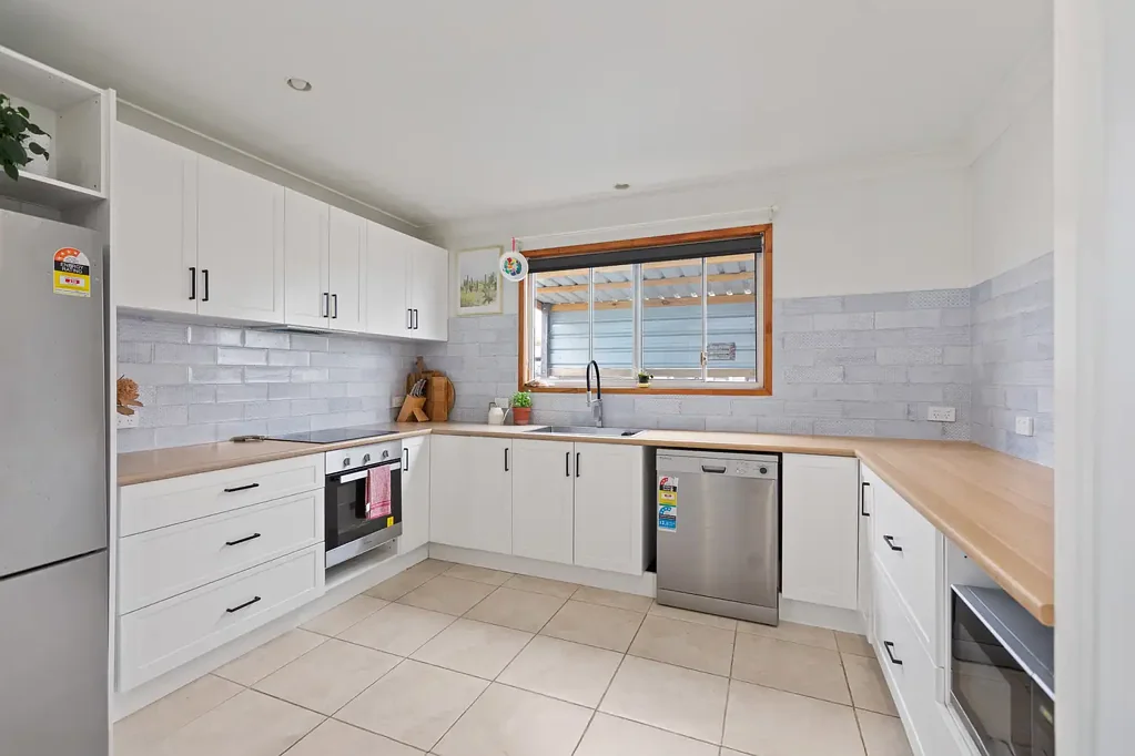 South Pambula 3房  PERFECT FIRST HOME! IT'S A GREAT BUY, SO BE QUICK!