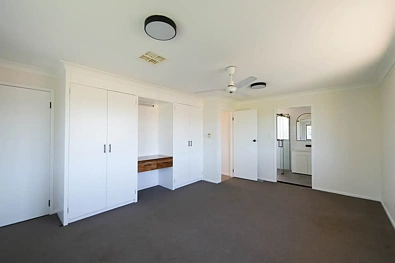 10 Bowditch Crescent, Parkes, NSW 2870, 3 chambres, 3 salles de bain, House