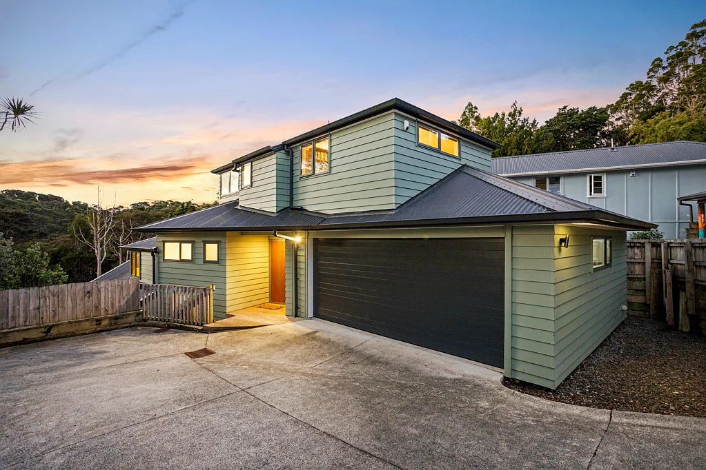 59 Kauri Point Road, Laingholm, Waitakere City, Auckland
