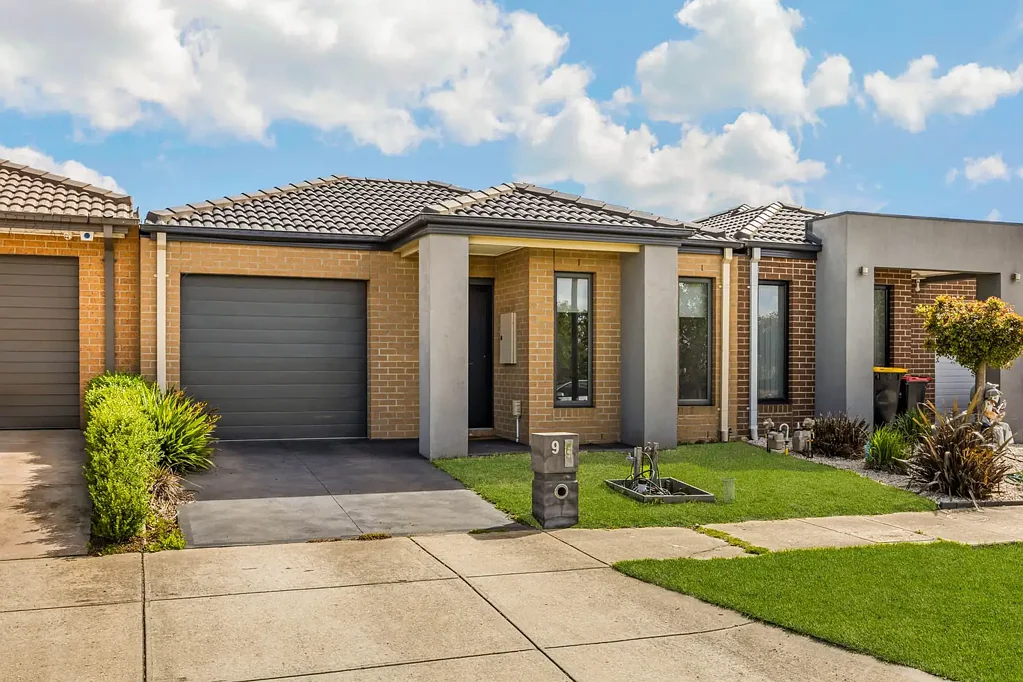 9 Peppercress Street, Diggers Rest, VIC 3427