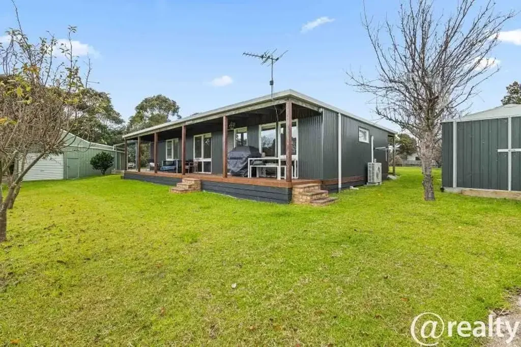 Corinella 3 Bedroom Your Coastal Retreat in Corinella