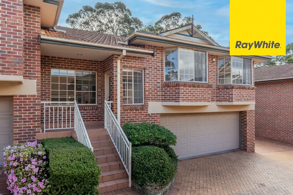 Split Level Three Bedroom townhouse