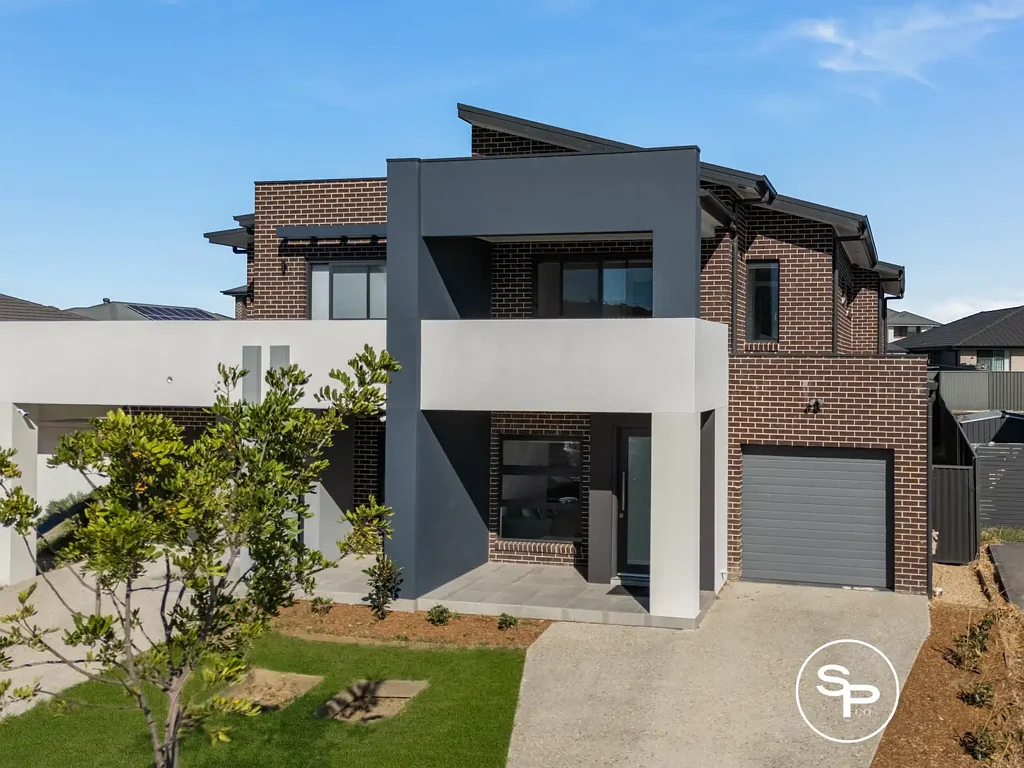 18A Kew Street, Gregory Hills, NSW 2557