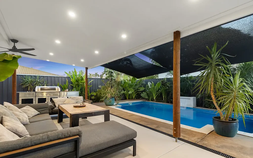21 Campbell Crescent, Baynton, WA 6714