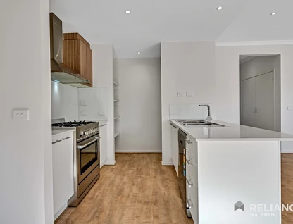 58 Beehive Drive, Williams Landing, South West Melbourne, 4部屋, 2バスルーム, Townhouse
