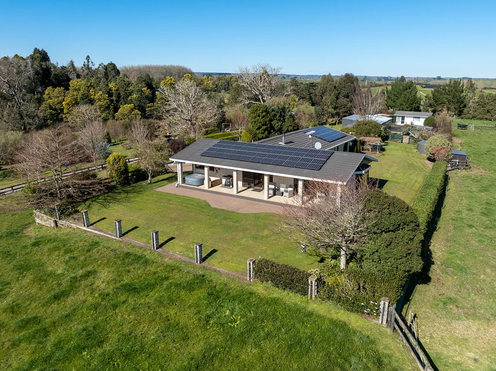 Tirau  Elevated lifestyle on 1.7ha