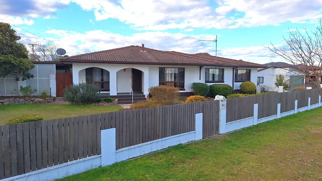 Stanthorpe 4房  Solid Brick and Tile - Very Good Condition